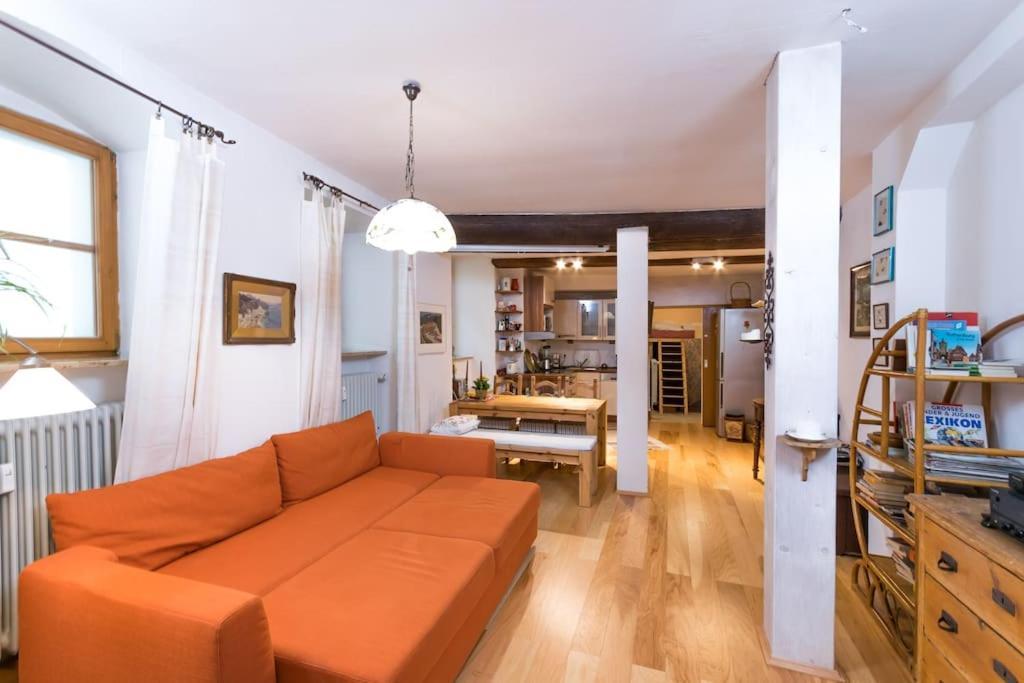 Historische Im Herzen Der Regensburger Altstadt Apartment